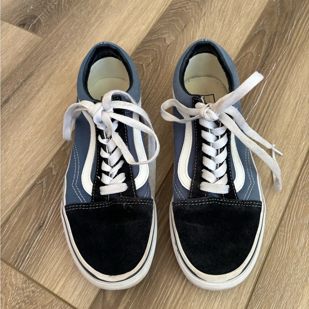 Vans Old Skool Unisex Sneakers Men’s Size 5 Women’s Size 6.5